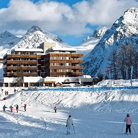 Kulm & Alpin ホテル