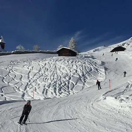 ホテル Kulm & Alpin