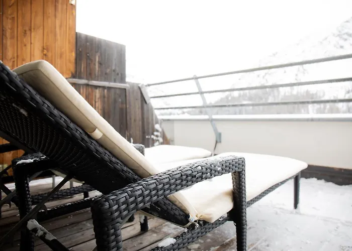 Kulm & Alpin ホテル アローザ