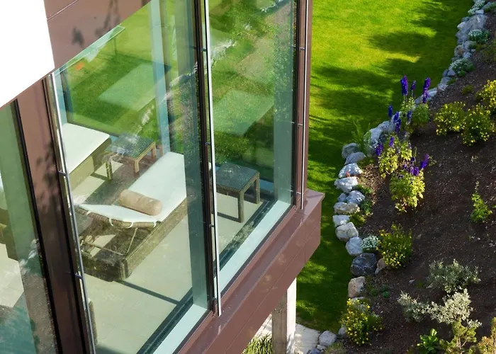 ホテル Kulm & Alpin アローザ