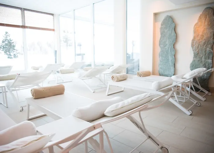 ホテル Kulm & Alpin アローザ