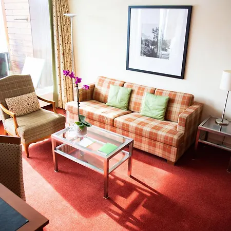 ホテル Kulm & Alpin アローザ