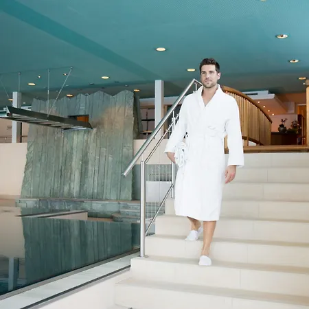 Kulm & Alpin ホテル