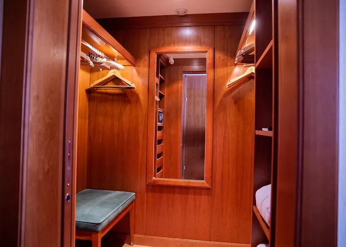 Kulm & Alpin Szálloda Arosa